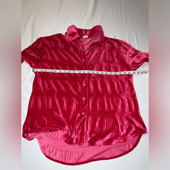 OVERSIZED Bibi Fuscia Velvet button down shirt with tiered shirring - size small - Picture 7 of 12